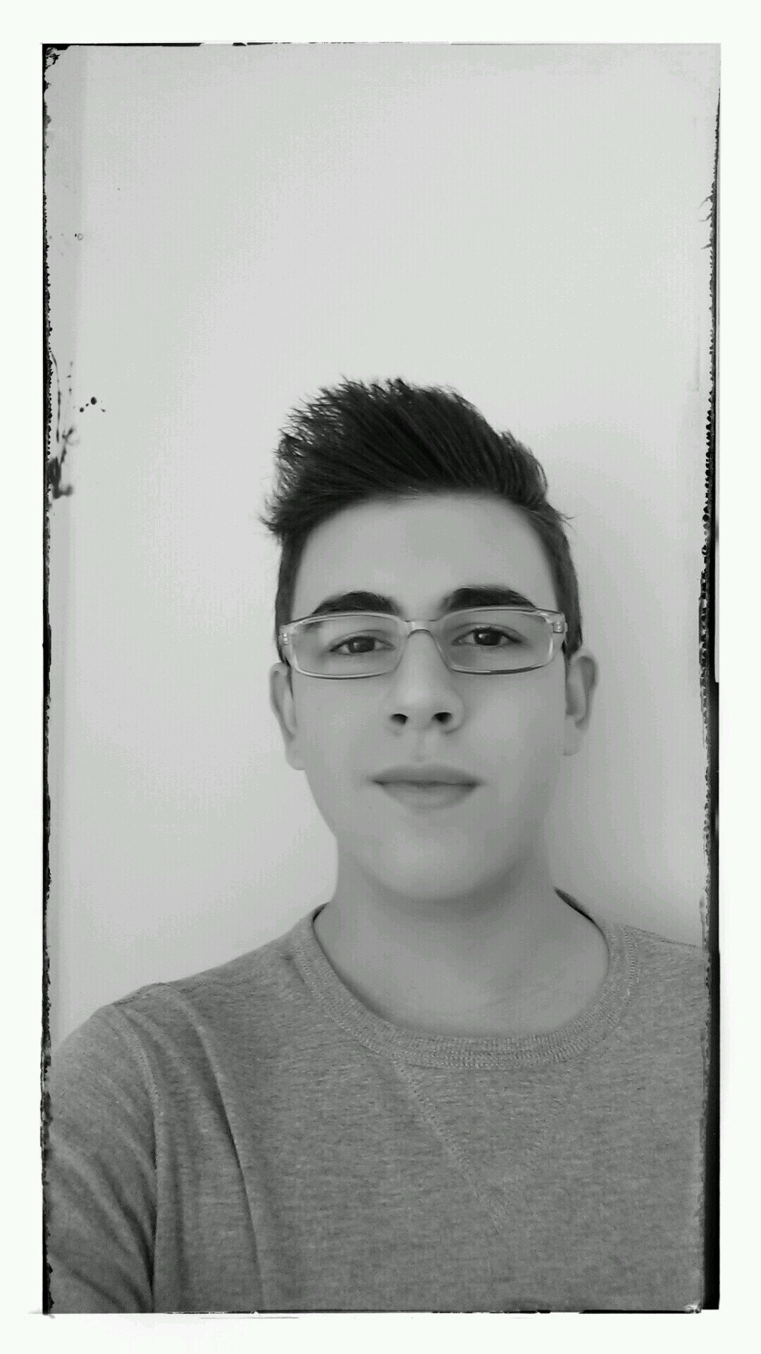 ALEXAngioni's profile picture. THE EMPTY