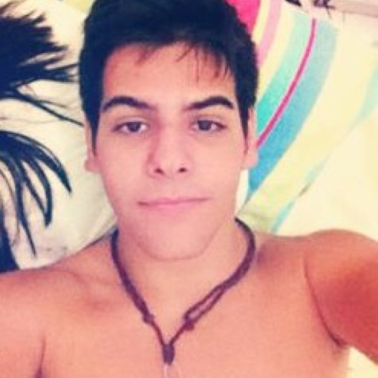 Sou Estudante,Lutador de muaythai ,17anos e apaixonado pelo Ceara Sport Club,                                           http://t.co/HM4RyZiq6y