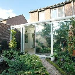 Garten Komfort XL ist Hersteller und der richtige Spezialist, wenn es um Aluminium Terrassenüberdachungen, Kalt/Warm Wintergärten, Deko und Gartenmöbel geht.