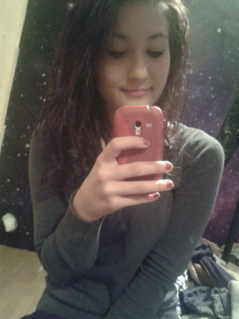 bootybounce15's profile picture. Brünette, dennoch blond im kopf ;)