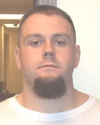 ypytaeot's profile picture. Критика бесполезна потому, что она заставляет человека обороняться и, как правило, - стремиться оправдать себя.