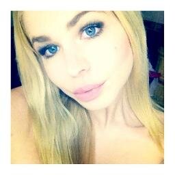 AnechkaFomina72's profile picture. 