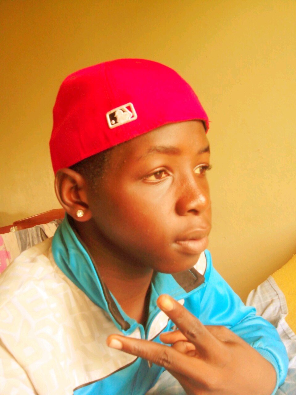 modelm80's profile picture. 