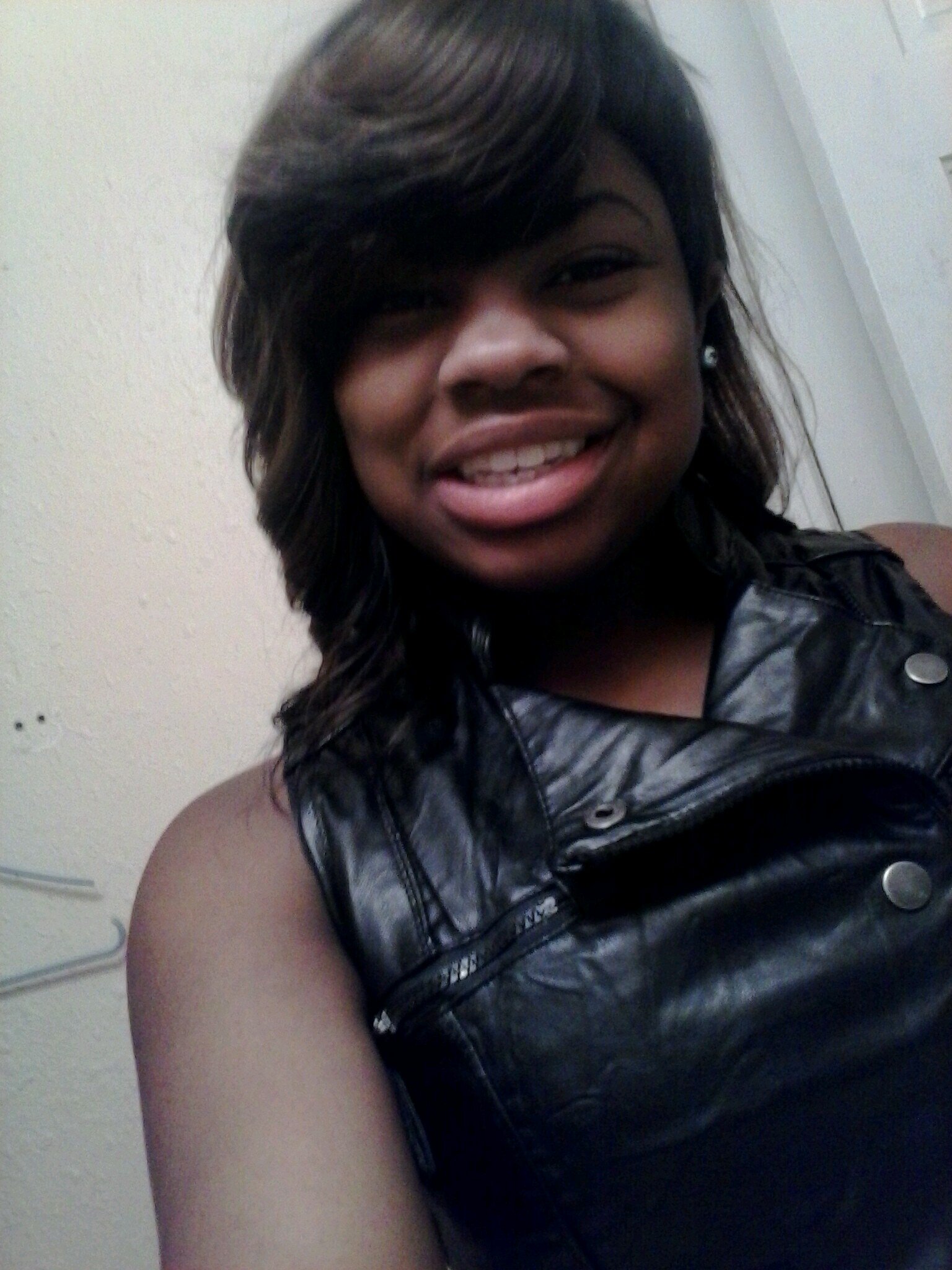 17, Senior Status! #VincentViking !! Jackson State here I comee !! =) ♥♡