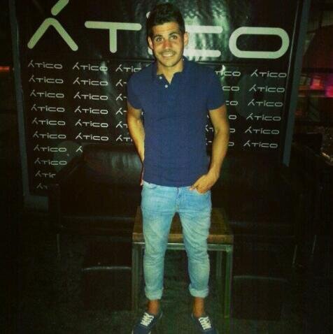 RdeHontanar's profile picture. Socorrista y monitor de natacion. En el pasado estudiante de derecho en la ucm. Futuro tecnico superior en dietetica