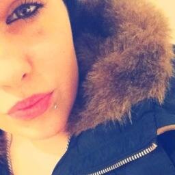 * » PORTUGAiZEE DƋNS LES VEiNES & Si SƋ TE GENE, CEST ҨUE T`ƋS LƋ HƋiNE ♡