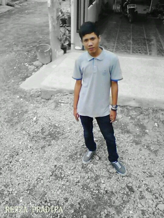 rezzapradipa's profile picture. life is melodic :)
as a guitarist and vocalist @Diary_inmemory