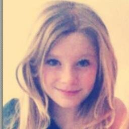 toneel, zingen, vrienden, familie, sushi, pizza, tennis , dansen ♡