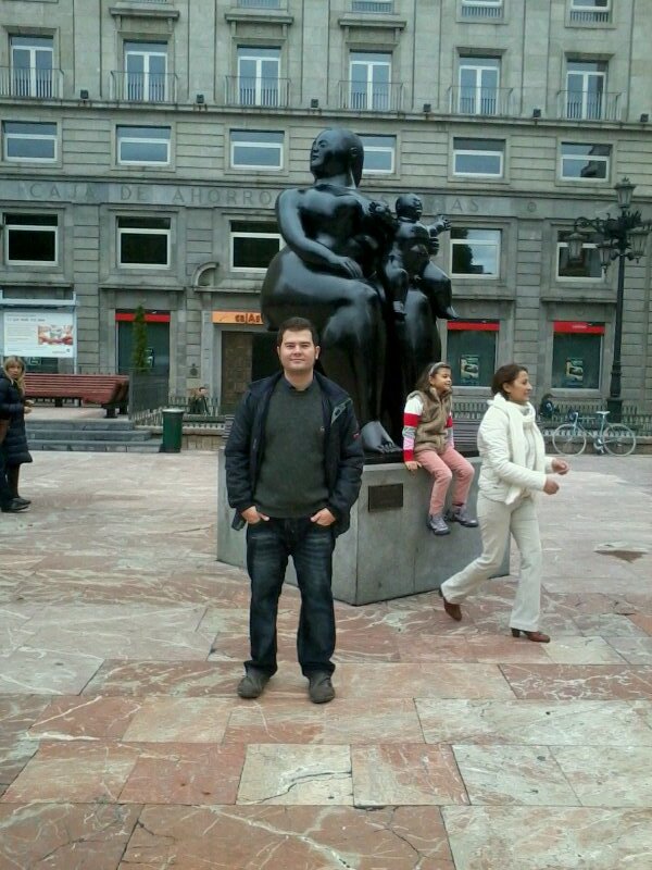 Yo mismo...Con foto antigua
