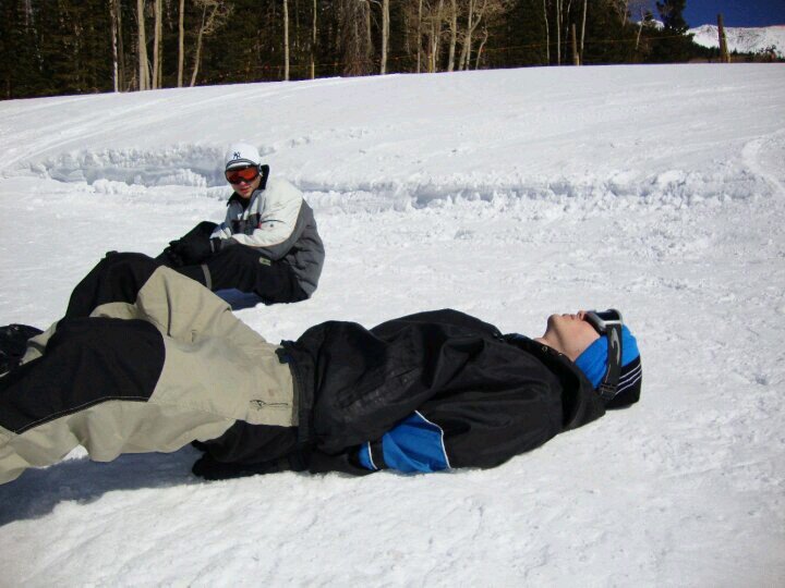 zdiablo91's profile picture. Destroying left snowflakes. All 2 genders invited.