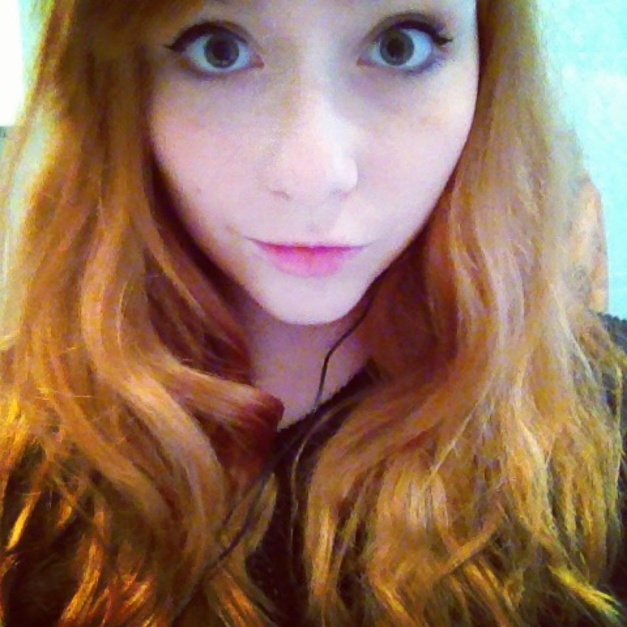 Just your occasional ramblings of a ginger girl. Sometimes I draw. Most times I sit around and sip my tea whilst plotting evil schemes.