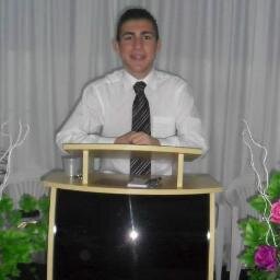 Mas, buscai primeiro o reino de Deus, e a sua justiça, e todas estas coisas vos serão acrescentadas.
Mateus 6:33