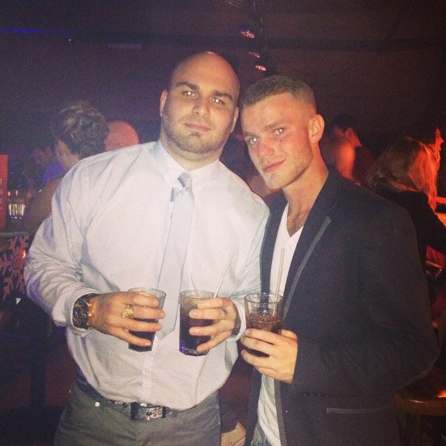 joshberry1992's profile picture. I love to trim guys for a livin