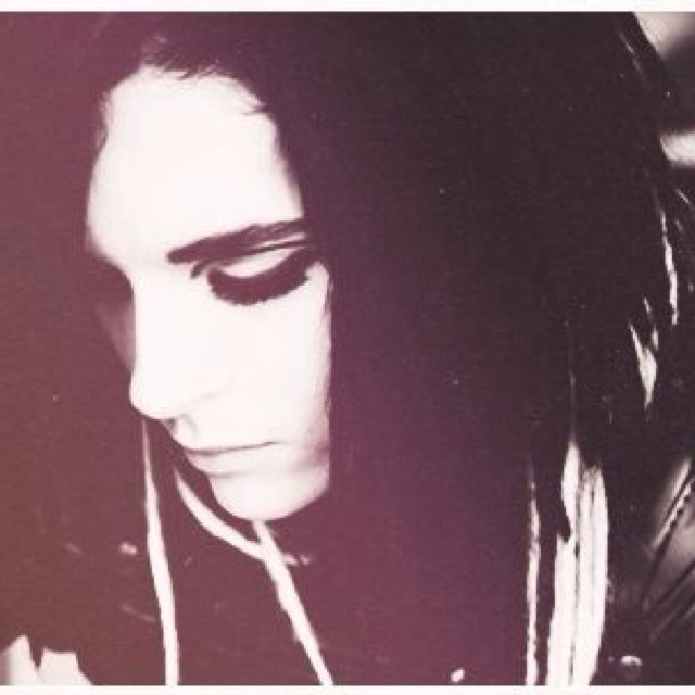 ♡ Gay, single, 16 years old. ♡ @KaulitzBilli is my big brother.