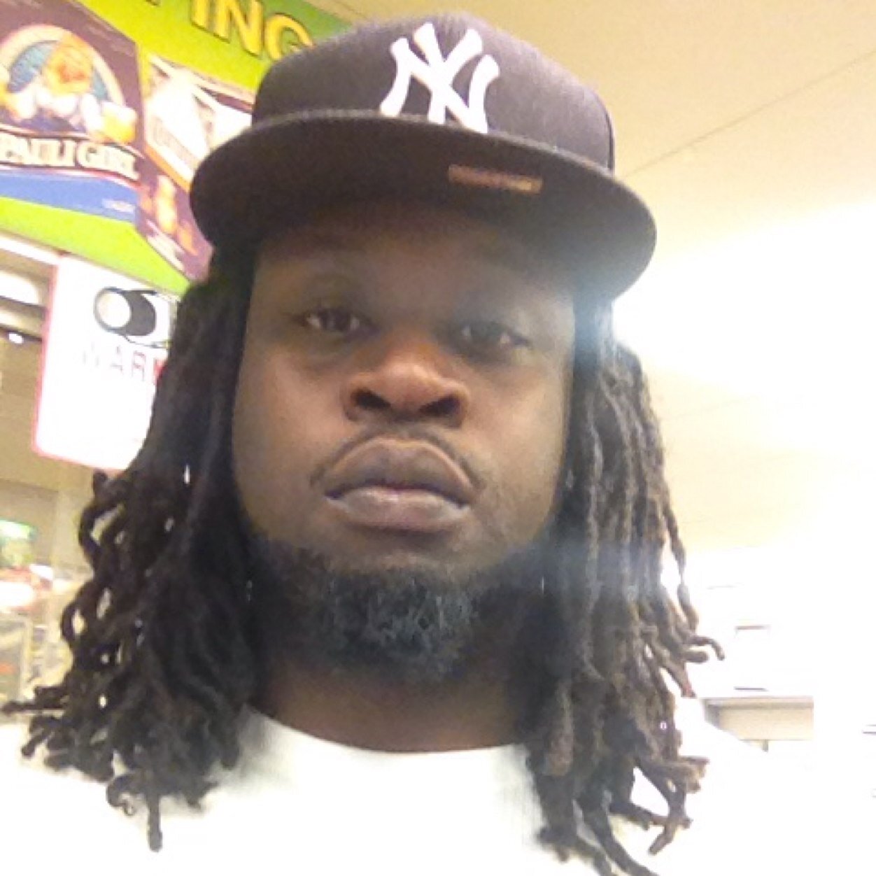 Life tweetin

But u can kik me : wn333