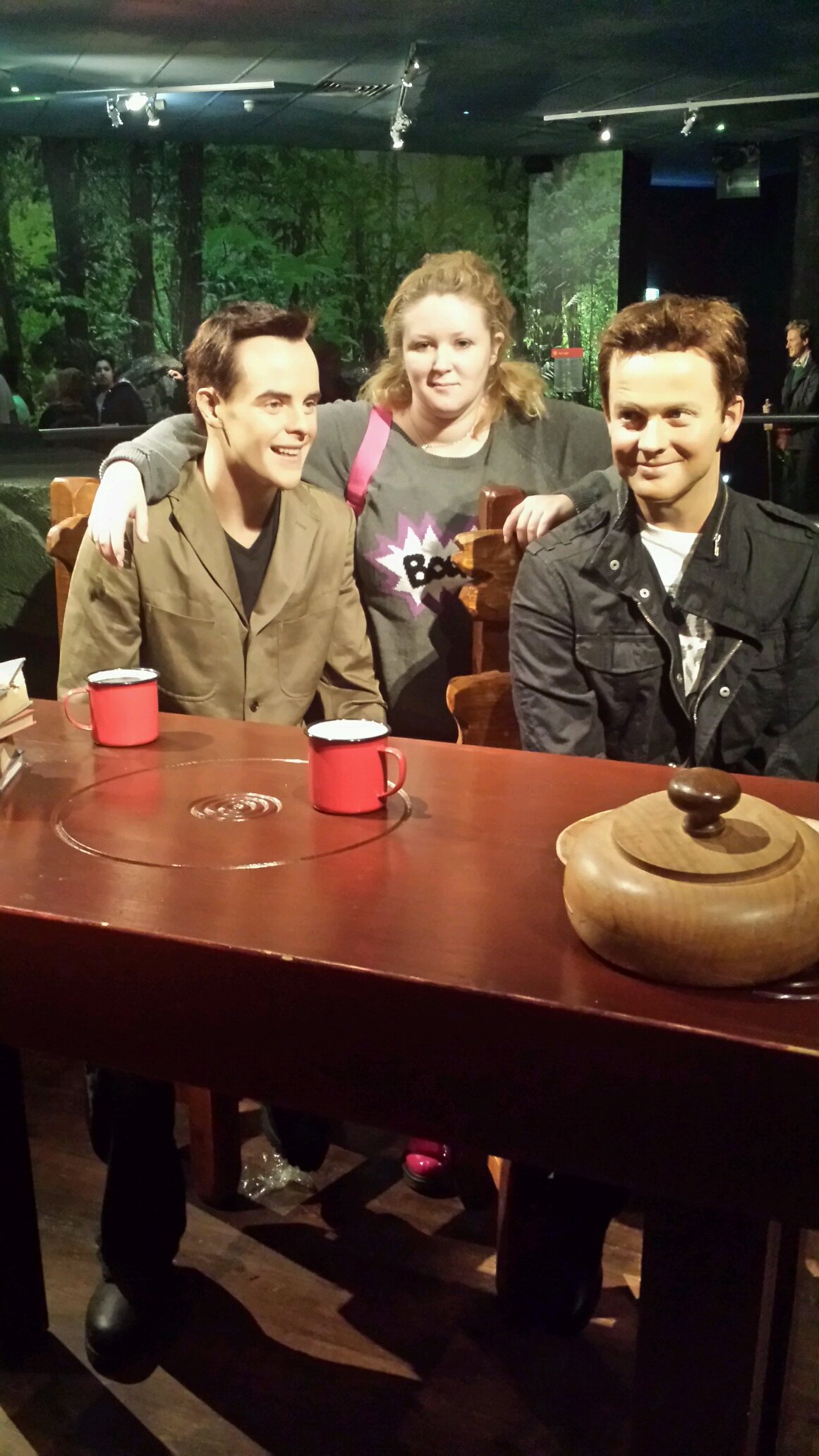 itskiwitimex's profile picture. My best friend says im weird, most likely i am but only she can call me that.You say im weird well kick your ass ♥♥♥