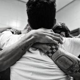 Prometo amor eterno a cada um de vocês .‏ @rockrestart             Since: 08/08/2013