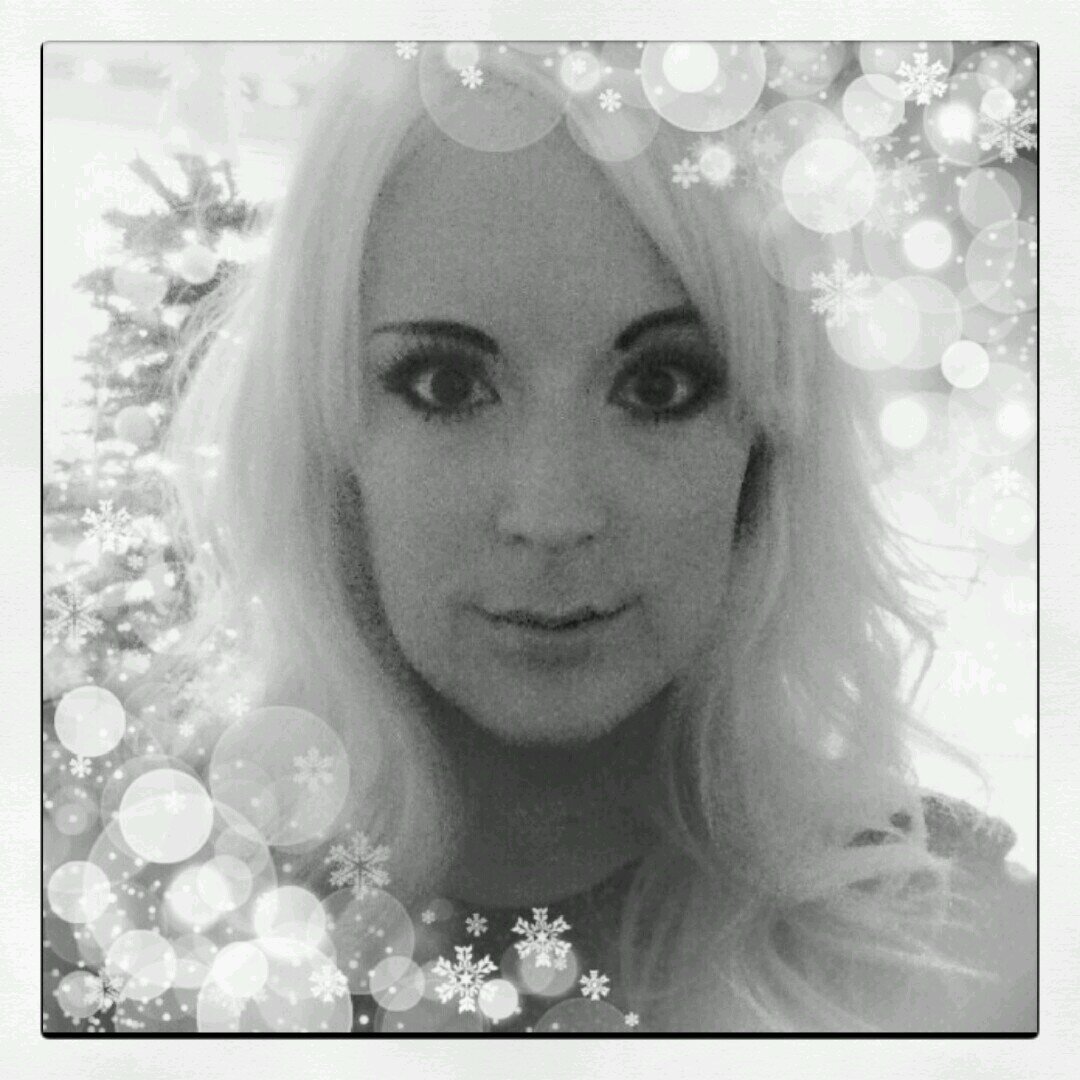 Anghara90007972's profile picture. 