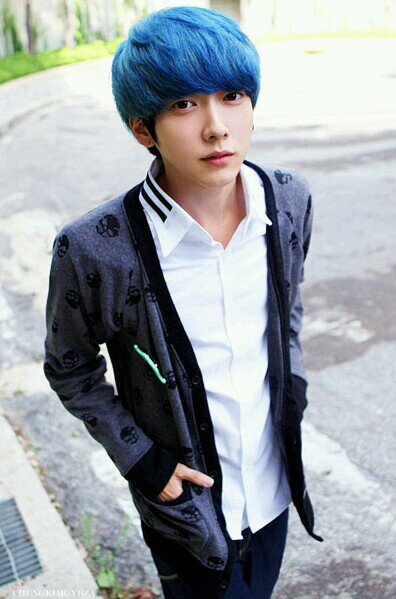 เรื่อยๆ..มาเรียงๆเอาหัวพาดเตียง เอาขาพาดบ่า..