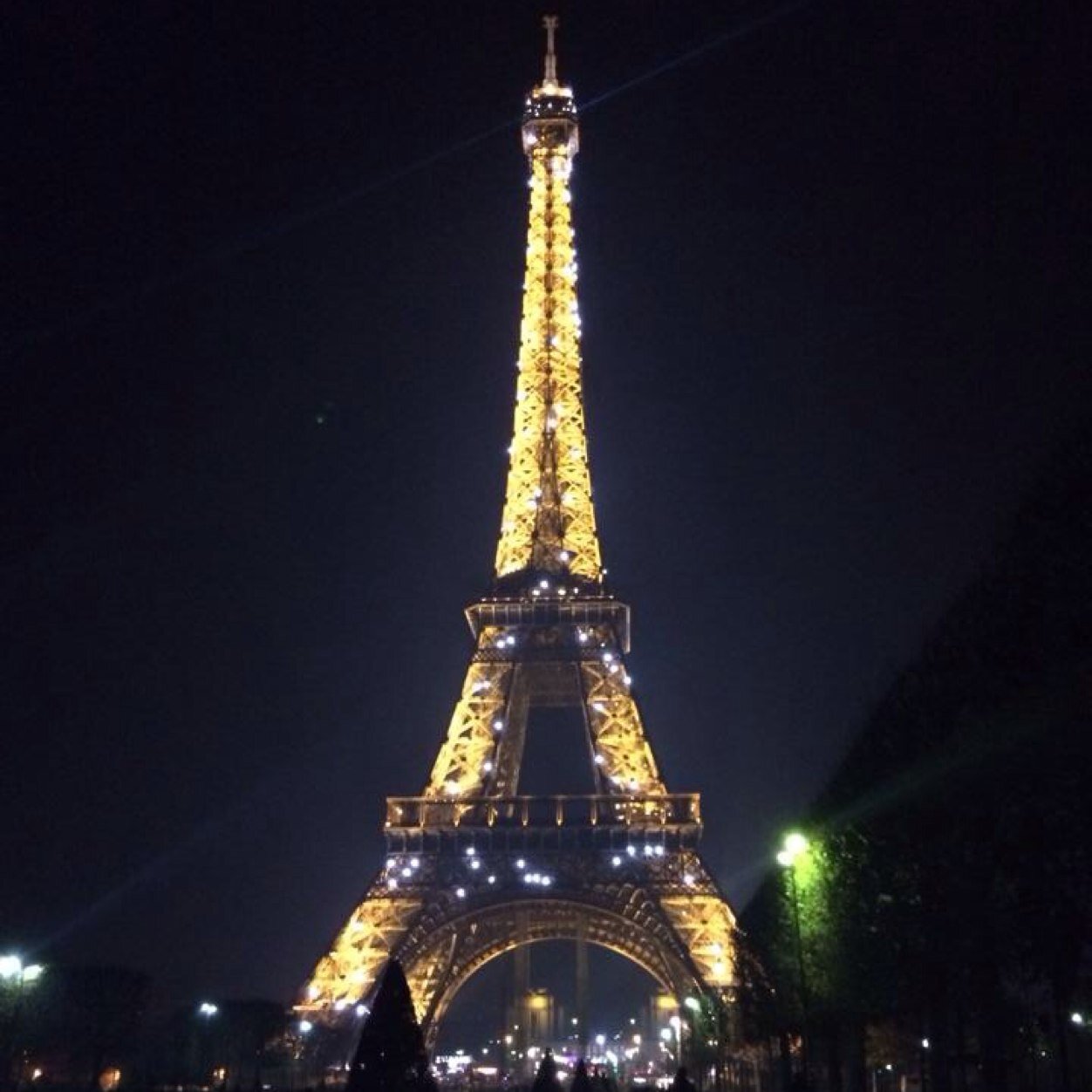 Queenwell's profile picture. 