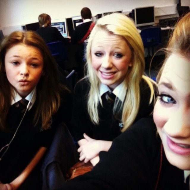 ChloeK1998_x's profile picture. 