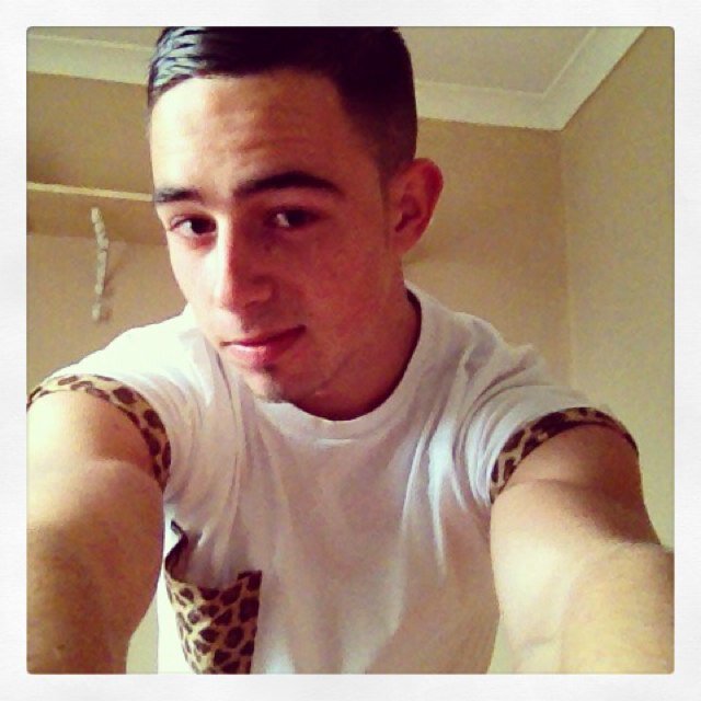 luqzify's profile picture. 