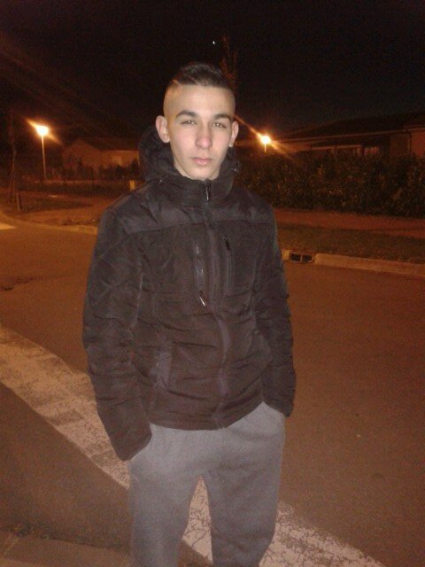 MahmoudAniss's profile picture. les keuf pense a me fouillé les couille mais j'ai deja la beu dans la tete !