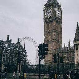 Los mejores edificios, rascacielos, puentes... en una cuenta de altura. ¡Haz RT!