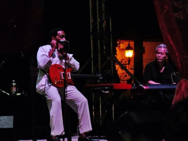 VETERAN GUITAR PLAYER OTIS CLAY/KOKO TAYLOR /HITSVILLE REVUE/VINO LOUDEN BAND