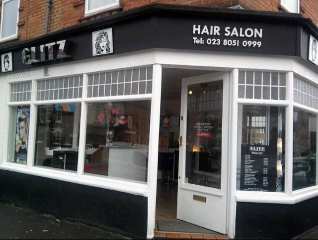Now also Glitz Hair and Nails 109 Janson Road Southampton Fascinators,Hair Accessories, Costume Jewellery. http://t.co/BQ7V0uVbZY