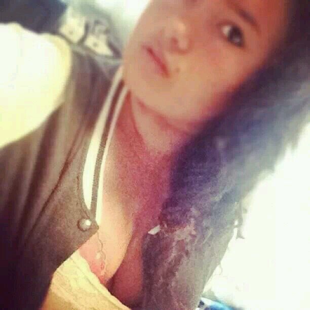 briixxlovee's profile picture. ask for my psn name (: btw i follow back ♥