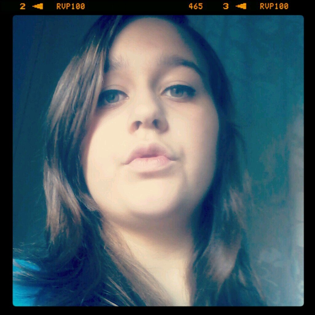 sono una directioner da meno di un anno e una bilieber da piu di 5 anni!!!! MY WORD ARE JB AND 1D