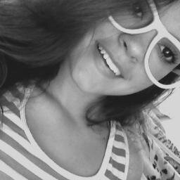 Vivendo um dia apos o outro :) http://t.co/rbW2gFZc