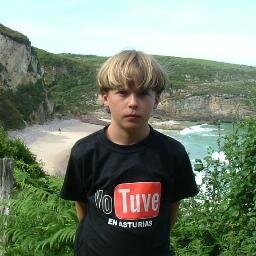 Alex_SC9's profile picture. Del Atletico de Madrid , futbolista del Alzola. Y hermano de @Sariitta_10 . Play : alexysergio264