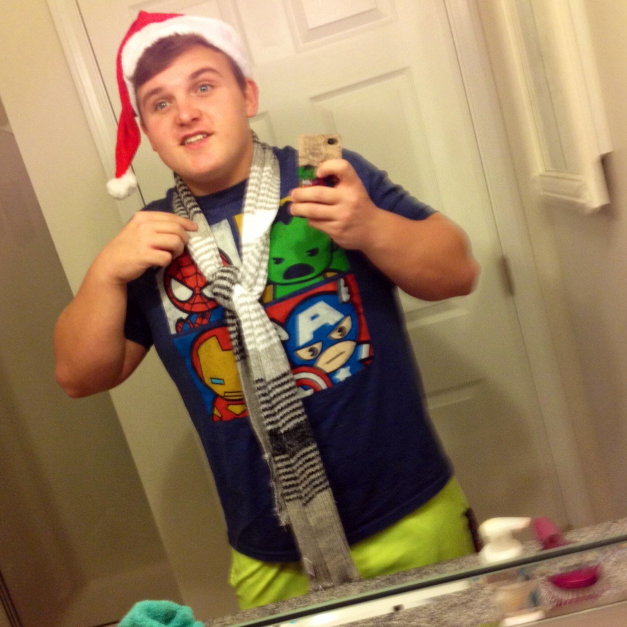 Competitive COD player • Team InTensity Adam Ray • 15 • Florida