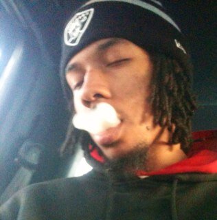 Truth truth truth truth ... Dont lie n we aint got a problem . B u . Dont try to b sumn u aint .