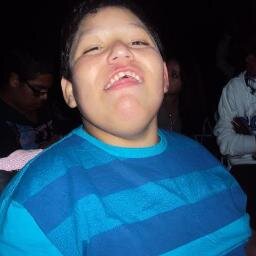 Eu nasci no dia 28 05 2000 tenho 13 anos estou no 7 ano sou Tiio do Pedro Henrique e da Raissa Cristina amo muito meus pais adoro tenho 5 cachorros e 2 peixes