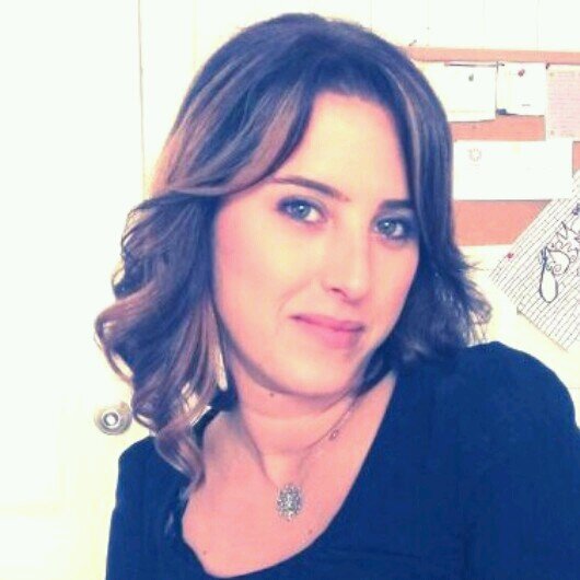 fisunalemdar's profile picture. 