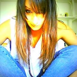 MartaCagnes's profile picture. Viva l'Italia il calcio il testosterone gli inciuci le buttane in preda all'ormone. A noi ci piace assai la televisione proprio l'oggetto dico esposto in salone