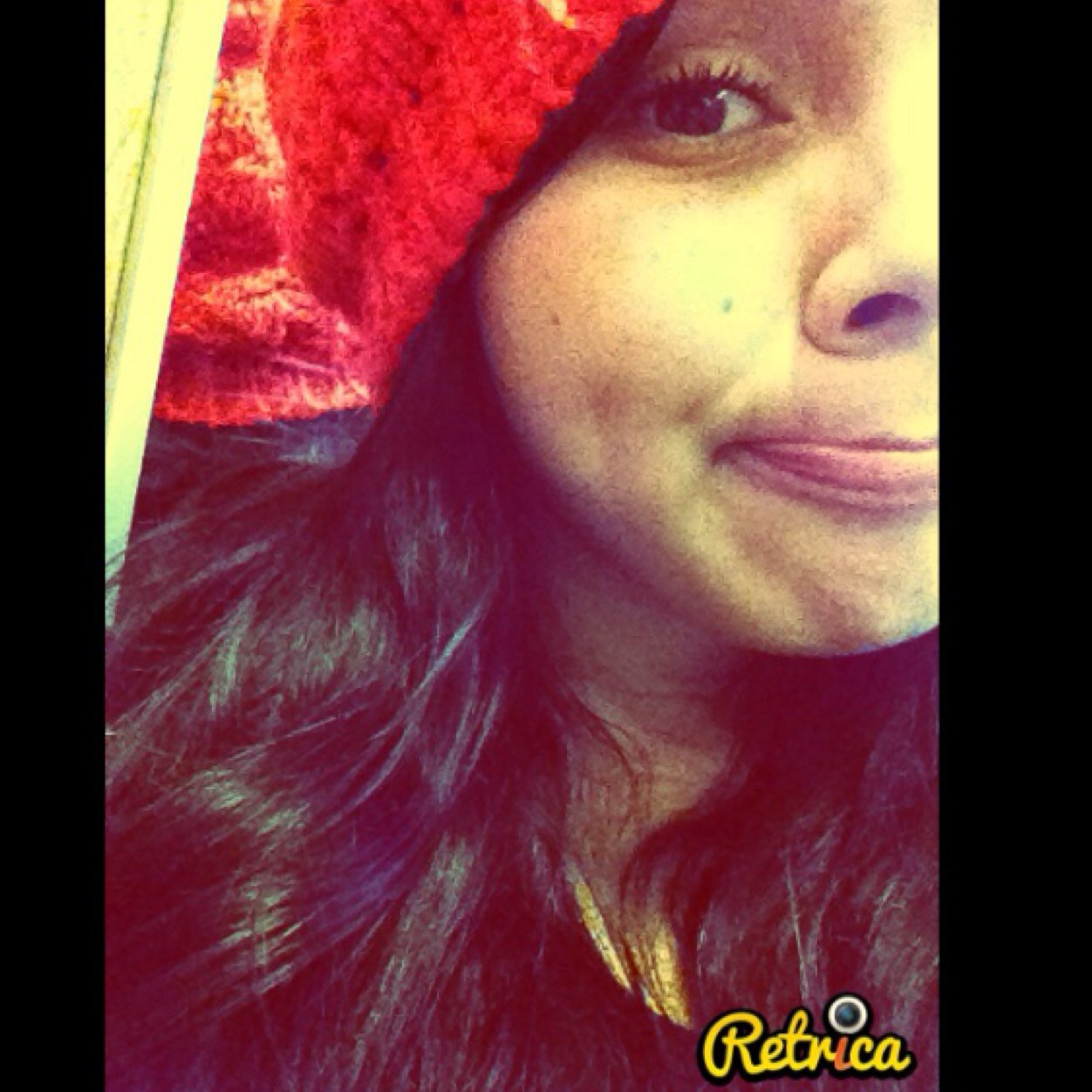 ValerieCelaya's profile picture. d y s f u n c t i o n a l .