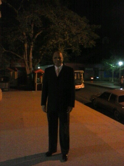 Sociólogo 
Profesor Universitario UDO-SUCRE. 
Esp en Gestión de Salud Pública. IAESP
Esp en Epidemiología UCV
Esp en Administración hospitalaria LUZ