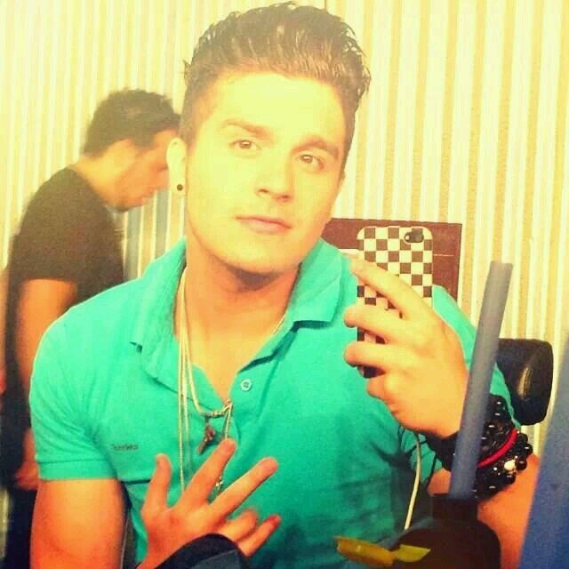 @LuanSantana é a razao do meu viver,sem ele nao sou nadaaa :)