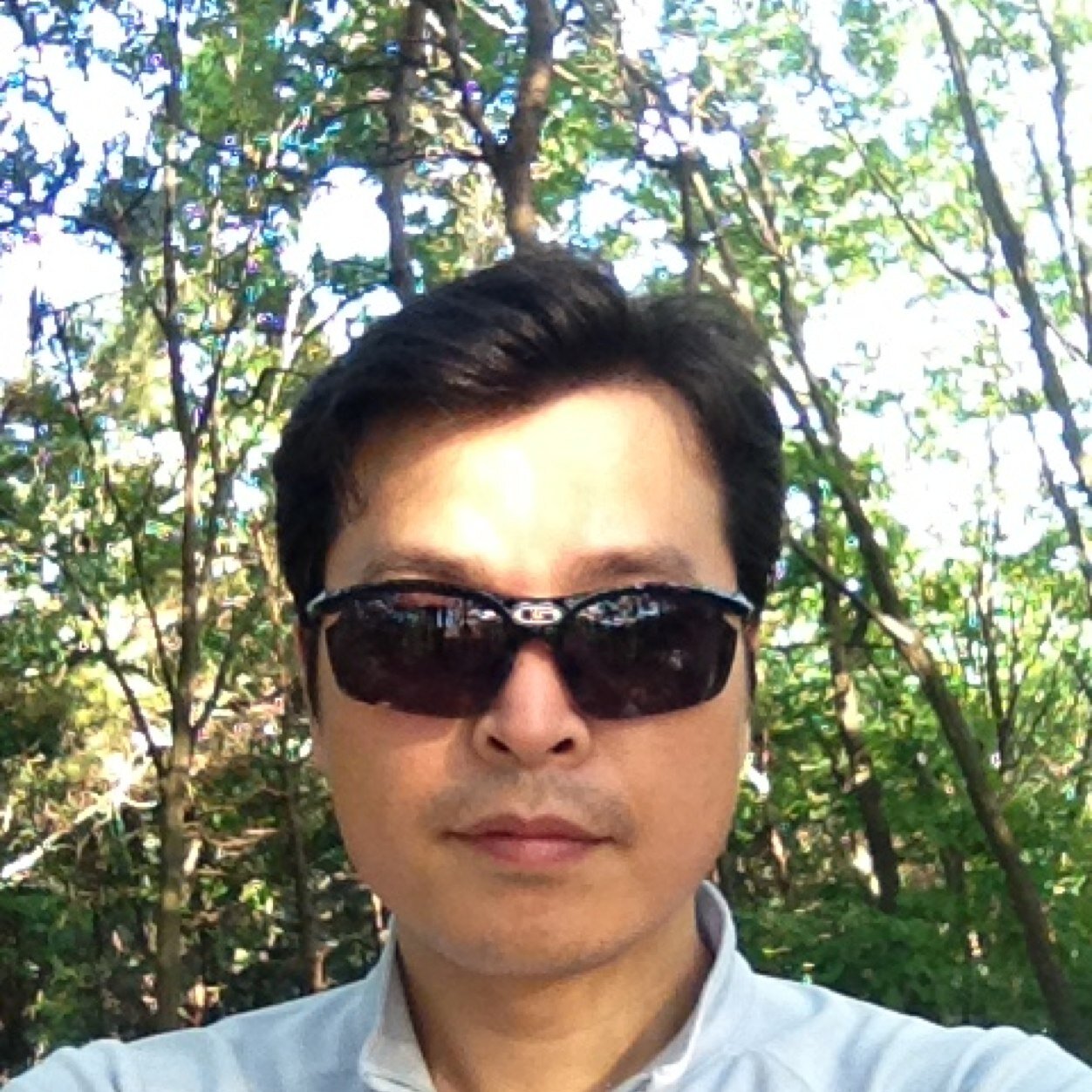 espark95's profile picture. 