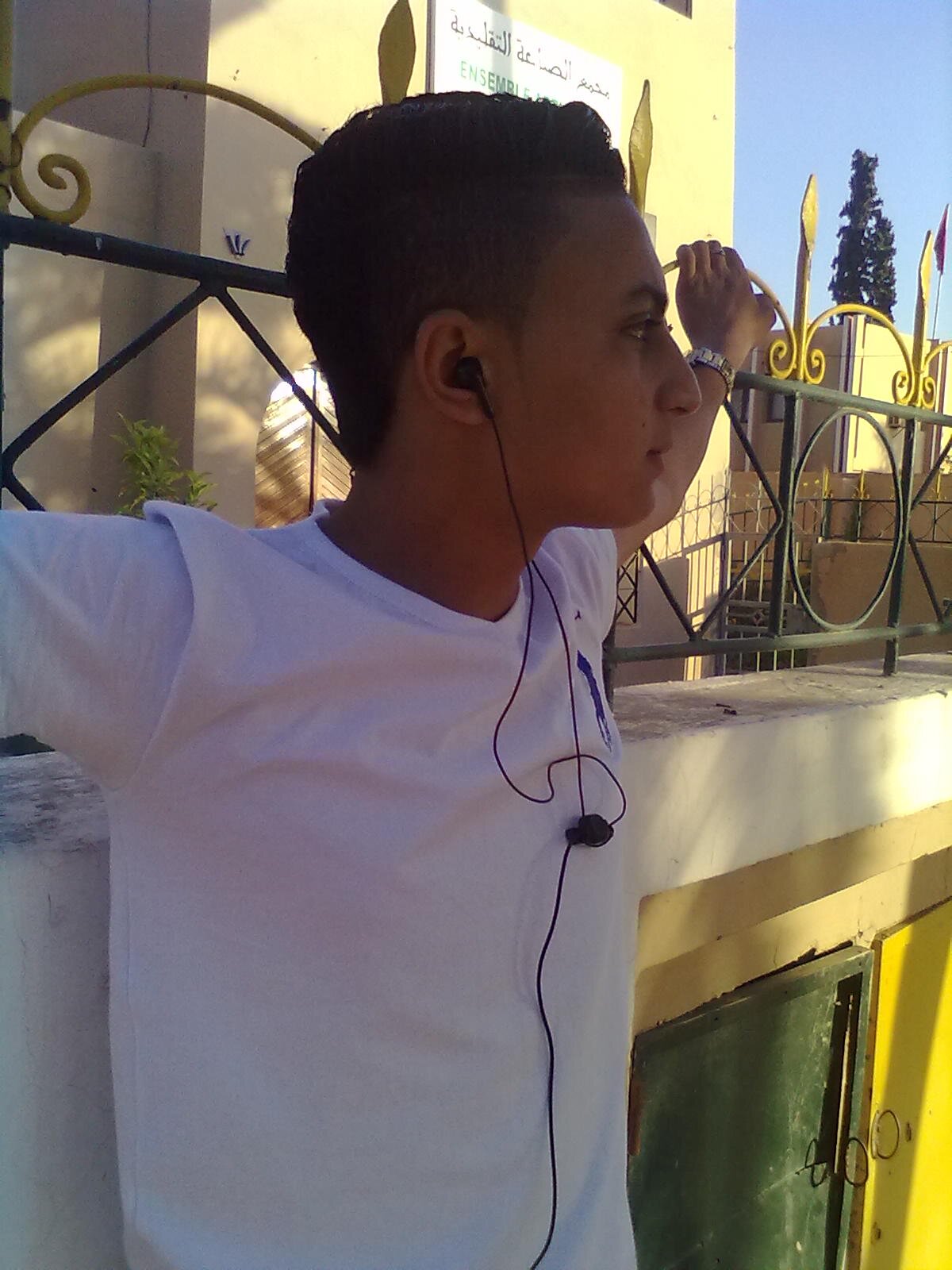 boubkrawi's profile picture. 