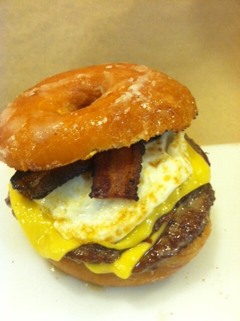 Gourmet Food Truck servicing the San Francisco Bay Area. American Classics with a country flair.