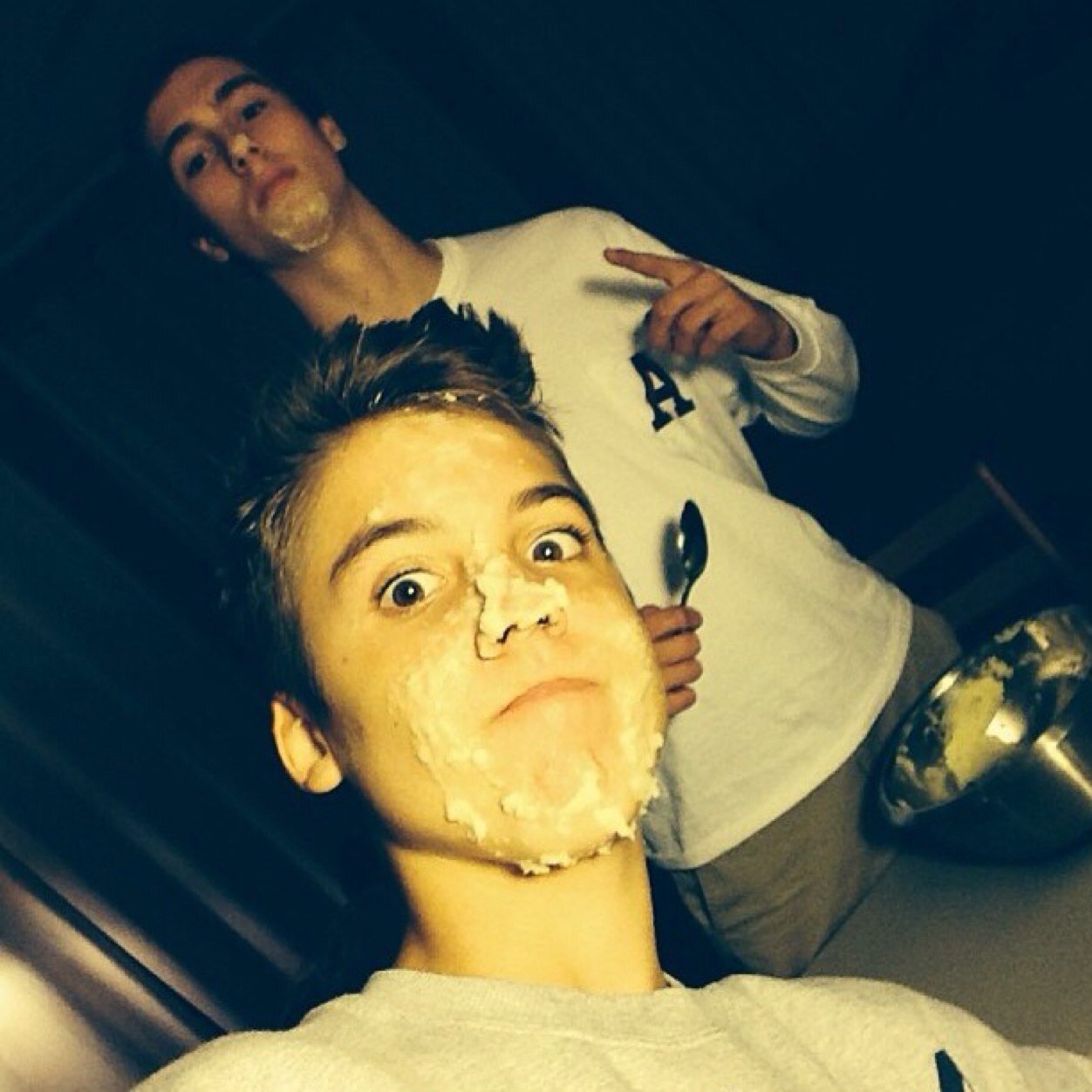 team_marissa2's profile picture. The other account @team_marissa got suspended so i made this one
GO RETWEET THIS!!