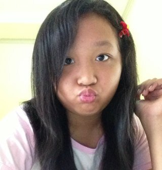Hi! My name Carissa,5 Kids. Instragam:CarissaBelluci. CarisVers.