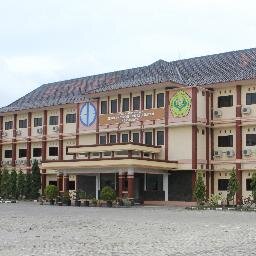 Mendidik Calon Tenaga Kesehatan yang SMART (Sigap, Mandiri, Aktif, Religius, Terampil) • Indramayu, Jawa Barat • +62234272020