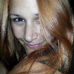 amelialarin's profile picture. Compte PERSO | Follow me I have cookies! | Jtweet ce qui me passe par la tête | Pas tjrs sensé, mais c'est ce qui me plaît! ;)