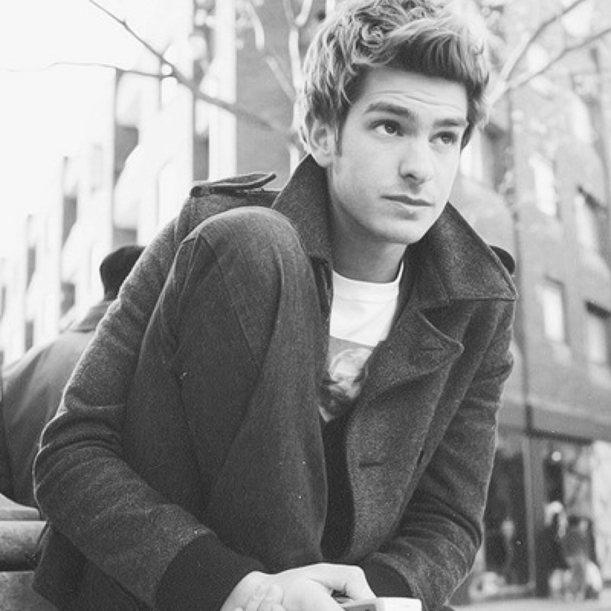 ExpertOnHumans's profile picture. Expert on humans and their things. Friends with Ariel. #OUAT